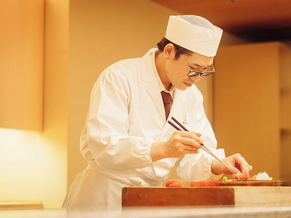 レストラン