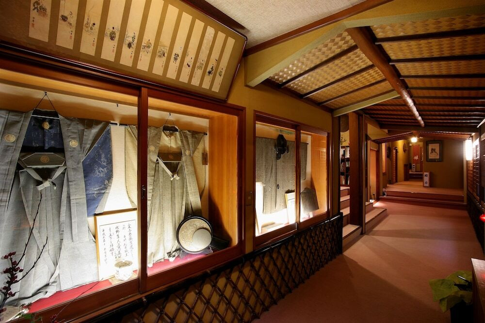 5. まるで博物館みたい！歴史探索を楽しめる「富士乃湯」3642297