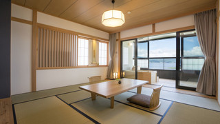 露天風呂付客室ワイドタイプ２階２０１号室
