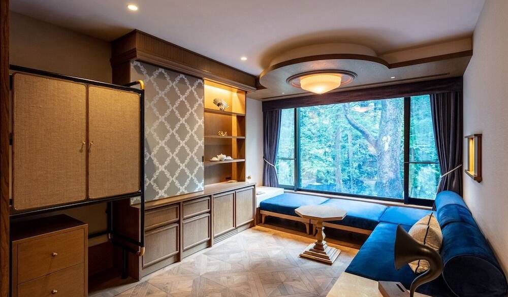 スタイリッシュスイートツイン / 2