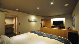 山側　ハリウッドツイン（30平米） [スーペリア] [和洋室] [禁煙]