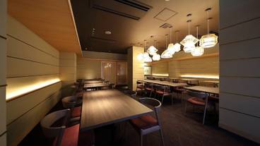 食事・飲み物 / 4