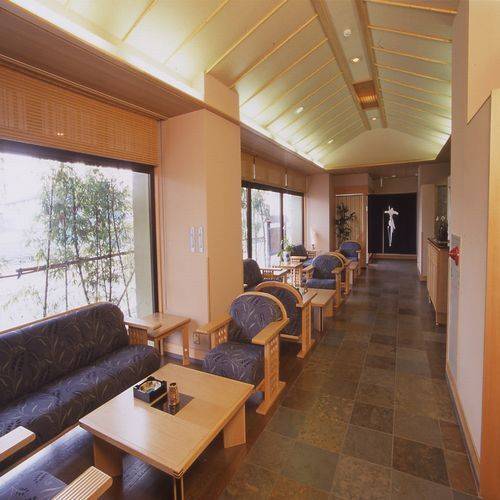 港からすぐの和風宿で
チェックイン / 3