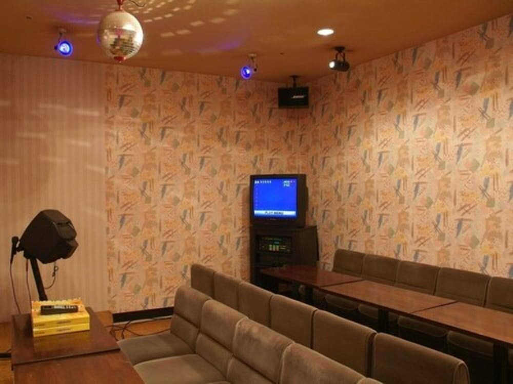 カラオケ ルーム