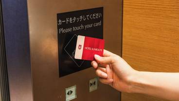 エレベーター / 1