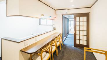 客室内のダイニングエリア / 20