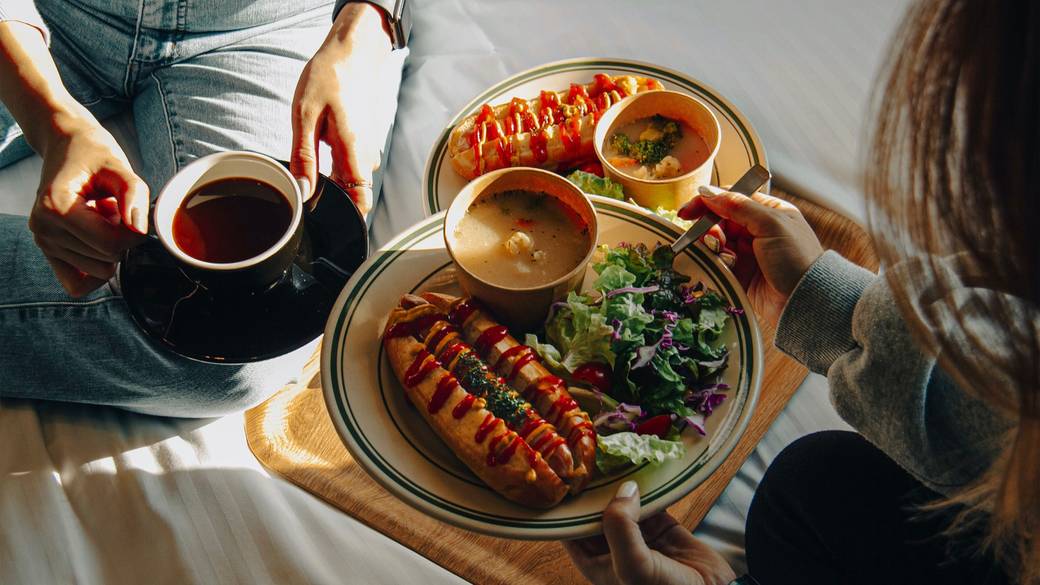朝から元気に！
ホットドッグの朝食 / 3