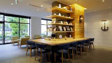 ロビーラウンジ / 7