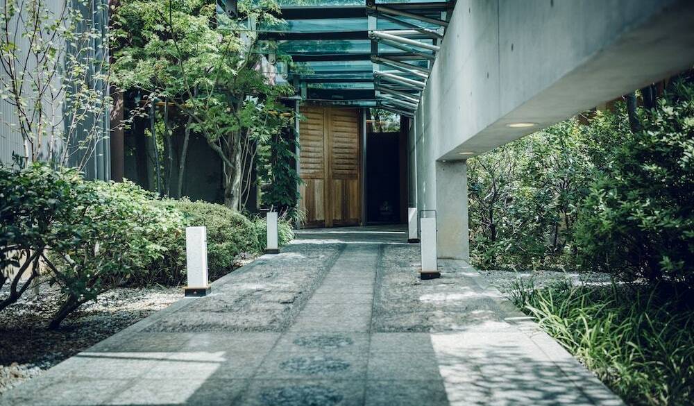 内部エントランス / 3