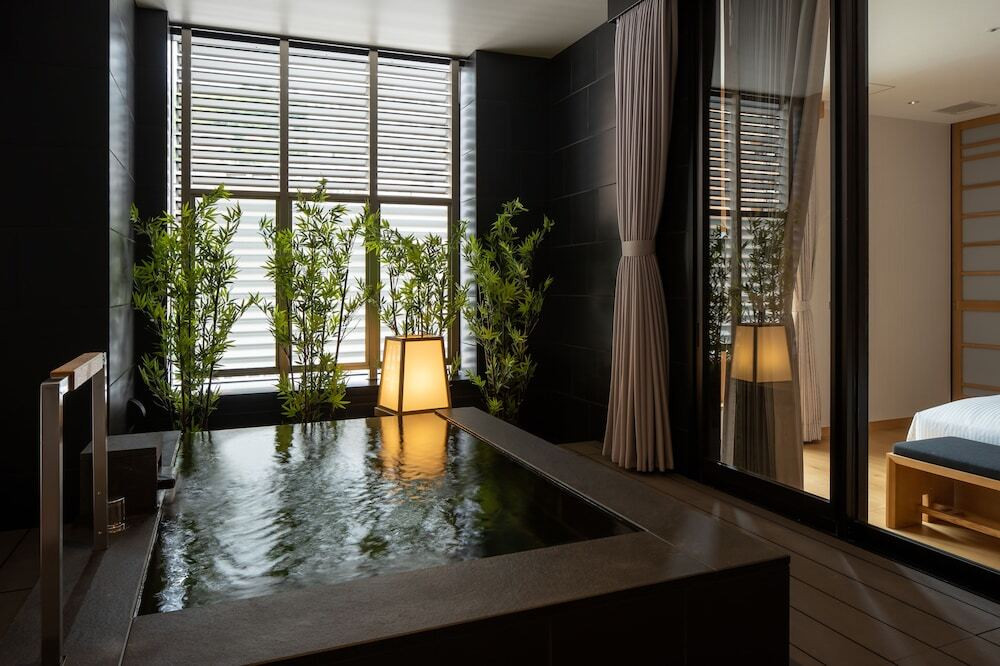 スイートヒルサイド “TERRACE BATH” 室礼④