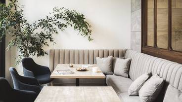 ロビー応接スペース / 13