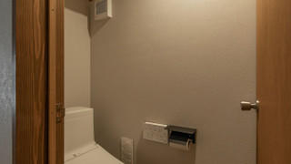 トラディショナル 4 人部屋 禁煙 サウナ