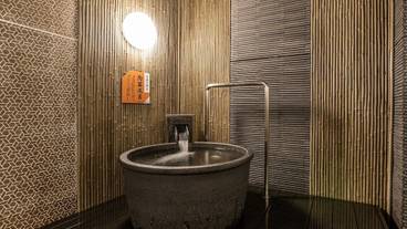 スパ / 6