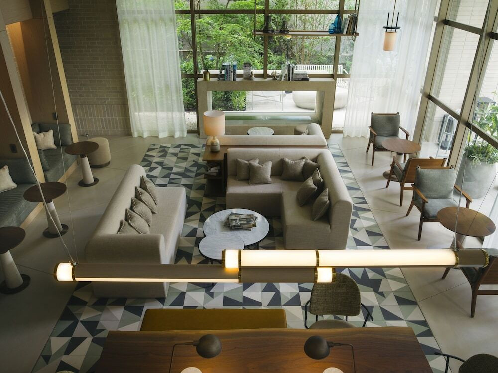 パレスホテルの優雅なDNAを受け継ぐ洗練された空間4261203