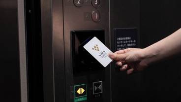 エレベーター / 1