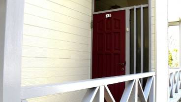 施設の入り口 / 6