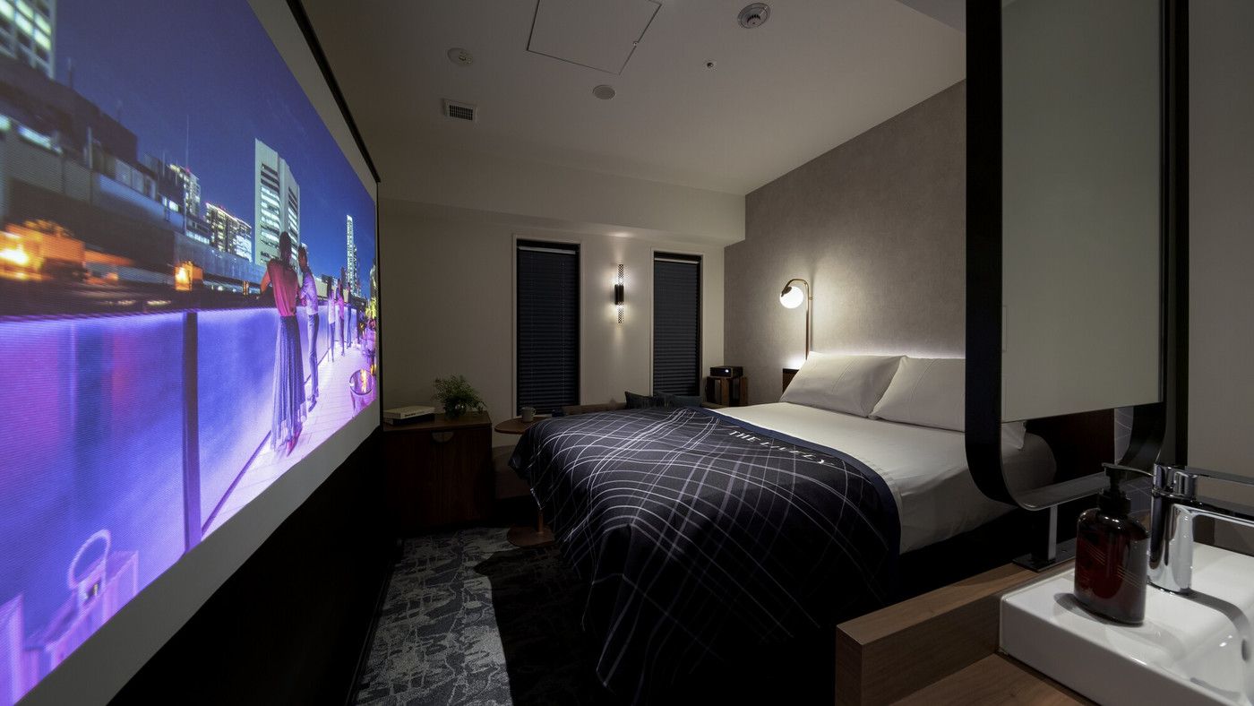 ふたり仲良く映画鑑賞はいかが？3398848