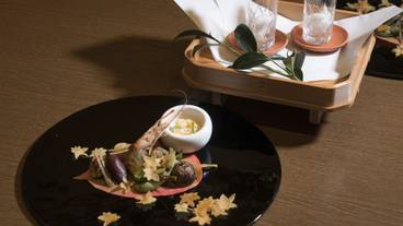 食事・飲み物 / 2