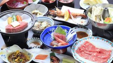 食事・飲み物 / 3