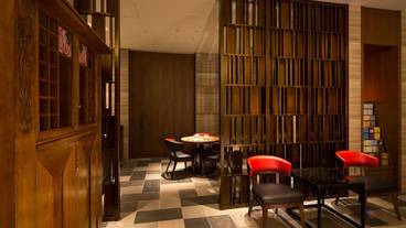 ホテルフロント・ロビー② / 4