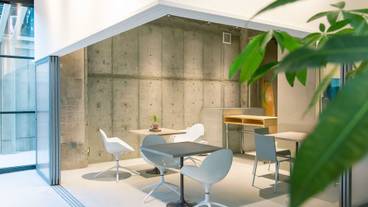 ロビー応接スペース / 4