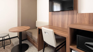 ルーム シングルベッド 2 台 禁煙