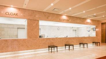 内部エントランス / 2