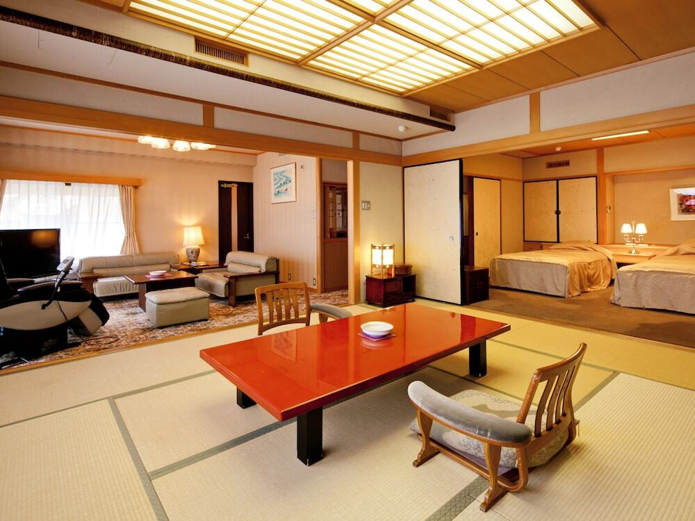 曲水亭「夕顔」①