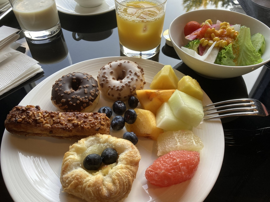 クラブラウンジでの朝食