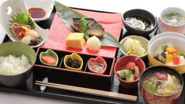 食事・飲み物 / 1