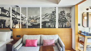 スタンダード ルーム キングベッド 1 台 リバービュー (Private Hot Spring)