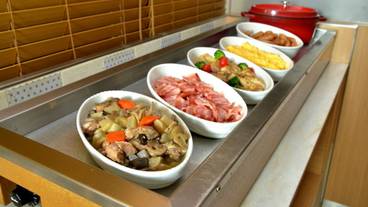 朝食ビュッフェ / 14