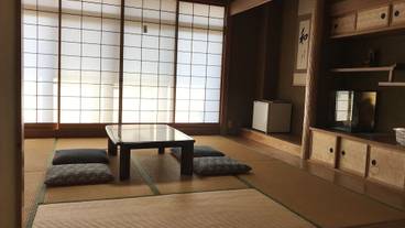 リビング エリア / 8