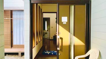 内部エントランス / 2