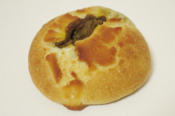 「オレノパン オクムラ 烏丸本店」料理 1224766 かたやきカレー（\250、2014年2月）