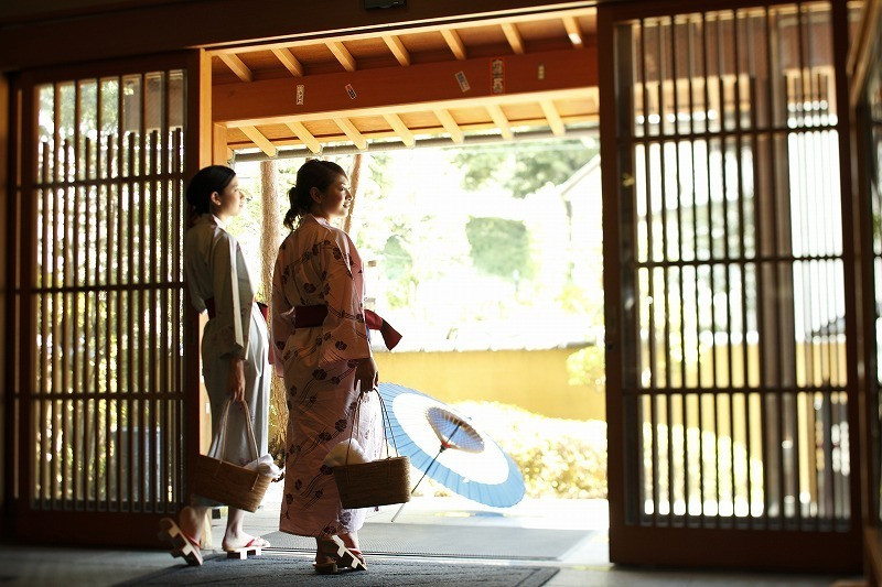 諏訪湖エリアに癒されて温泉に浸かってリフレッシュ！3911796