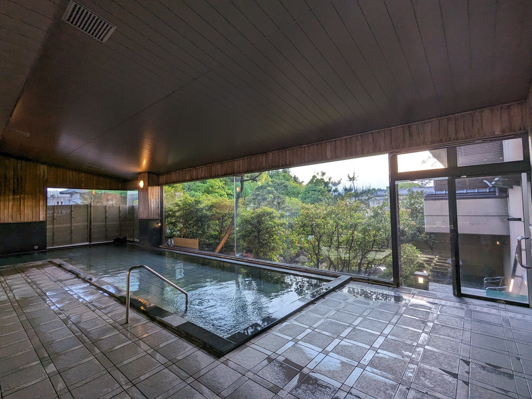 お風呂も広めでゆったり楽しめます