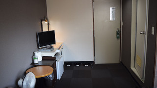 スタンダード トリプルルーム シングルベッド 3 台 禁煙 シティビュー