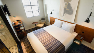 ダブルルーム, キングベッド (レインシャワーのみ)