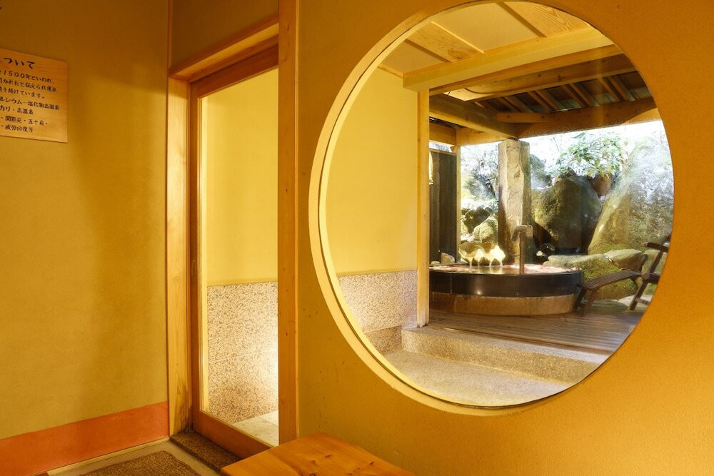 貸切風呂でバラ風呂♡女性目線のサービスが嬉しい旅館4071964