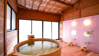 癒し風呂付コテージ タイプD (306) 檜風呂付