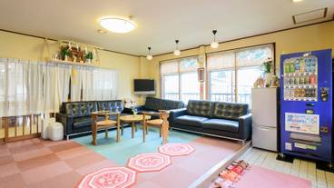 ロビー応接スペース / 12