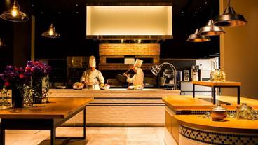 1F カフェ&バー リーベル　オープンキッチン / 11