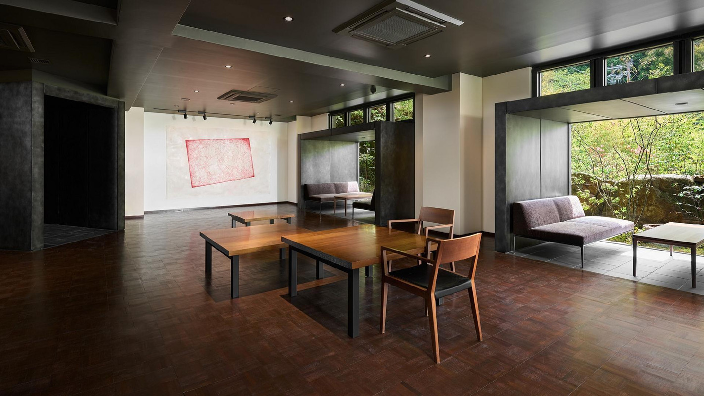 ロビー＆ギャラリー