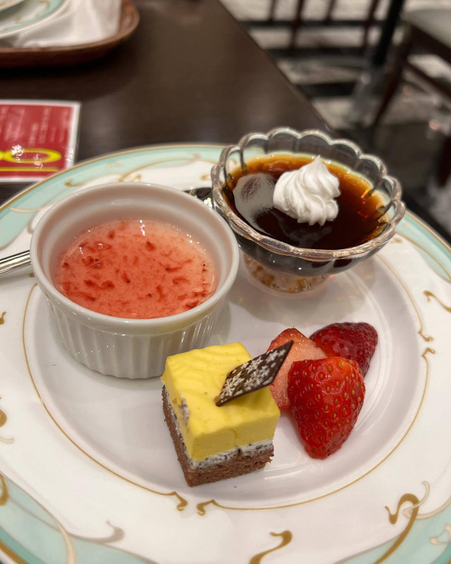 朝食ビュッフェのスイーツメニュー