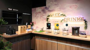 ロビー応接スペース / 4