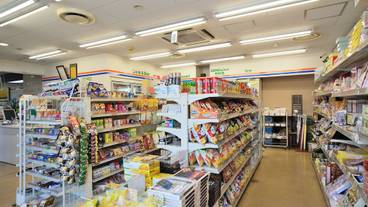 ギフト ショップ / 6