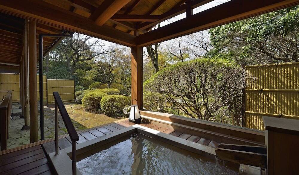 客室露天風呂の一例 / 3