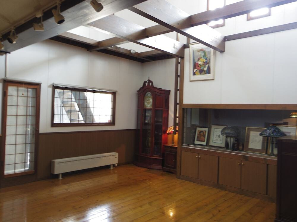 ロビーラウンジ