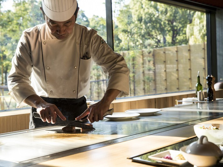 プールサイドでワイン&豪華アラカルトの朝食でご褒美ステイ3465772